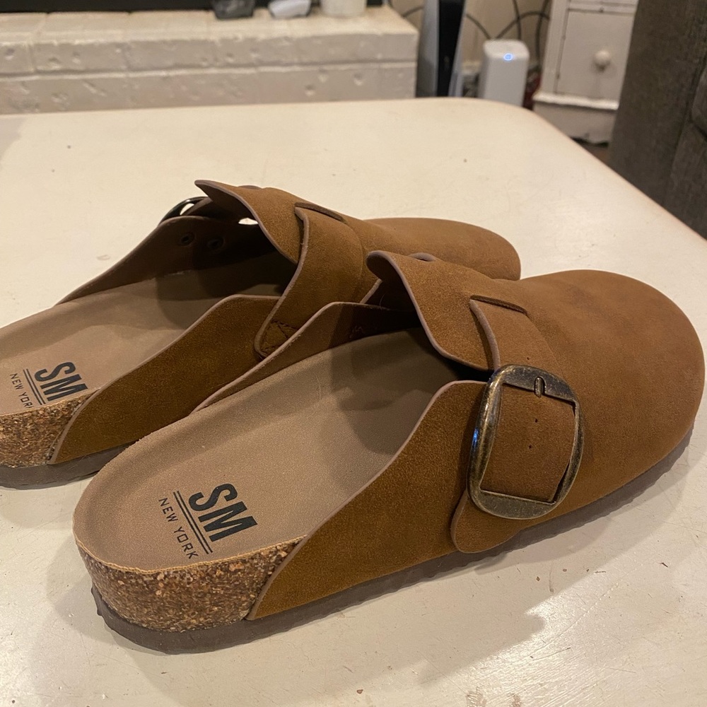 Clogs like Birkenstock